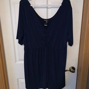 Navy blue plus size top!